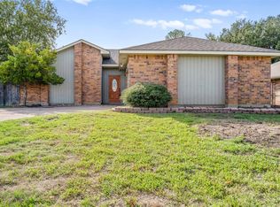 5213 Colonial Dr, Flower Mound, TX 75028