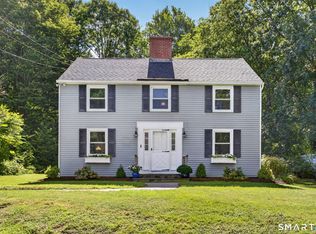 18 Orchard Heights Road, Essex, CT 06426