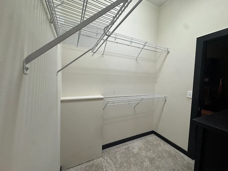 126 W Pike St #4 — Photo 28