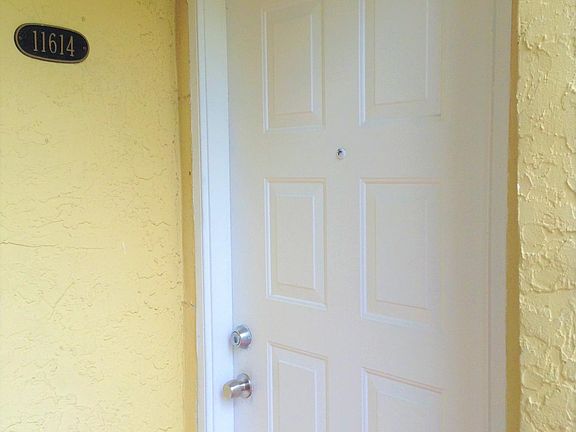 4th image of 11614 NW 24th Ct #11614