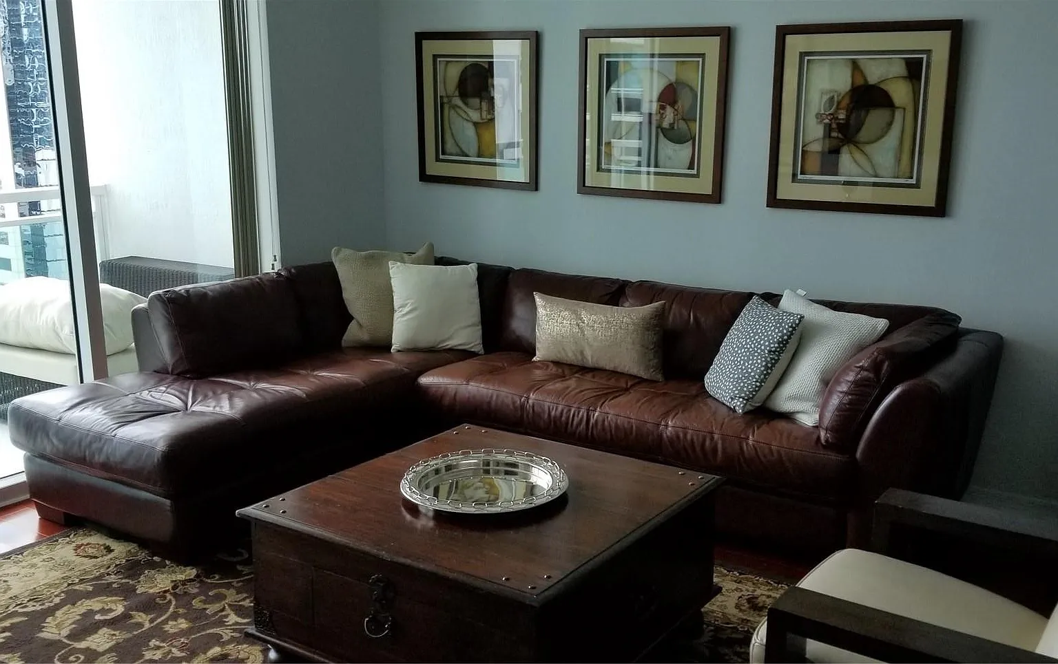 1 bed, 1.0 bath, 702 sqft, $3,300 — Photo 3