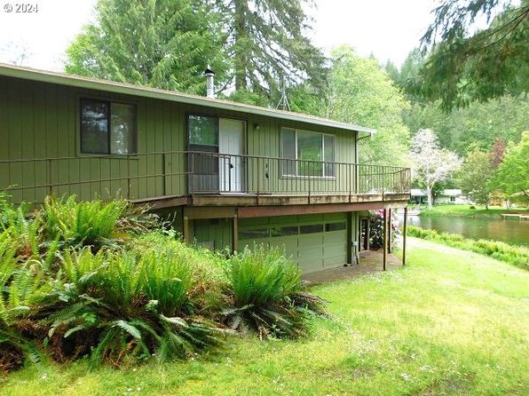 10071 Beach Dr, Birkenfeld, OR 97016