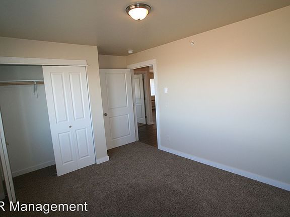 4th image of 3011 N 27th Ave APT 2