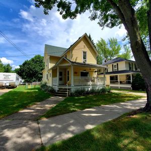 509 S Clinton Ave, Saint Johns, MI, 48879