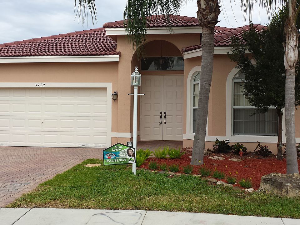 1st image of 4722 NW 120th Way