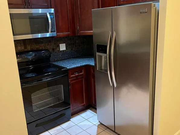 11339 Royal Palm Blvd, Coral Springs, FL 33065
