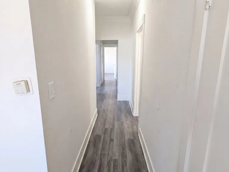 5265 S Figueroa St #1 — Photo 12