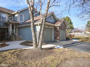 1053 Rockport Dr, Carol Stream, IL