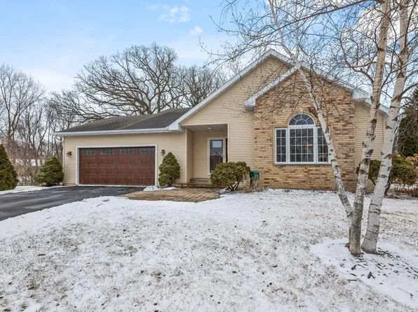 5366 Sand Beach Dr #6, Luxemburg, WI 54217