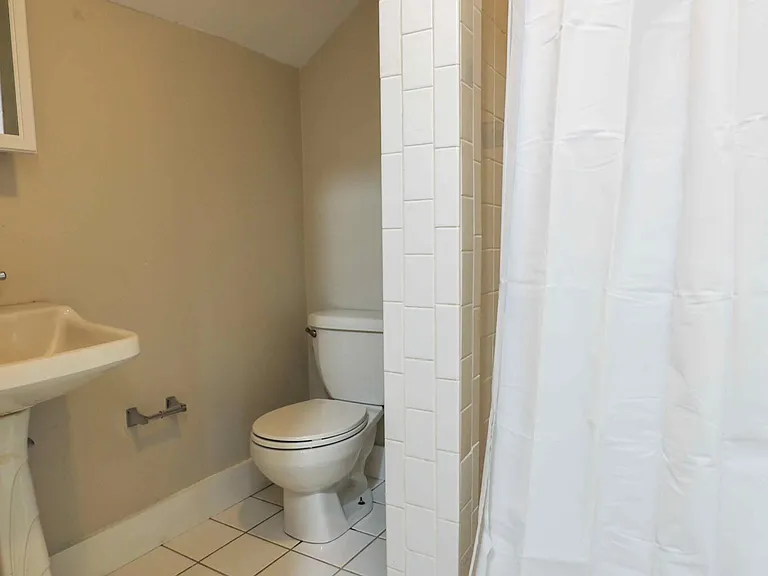 67 N Crescent Cir — Photo 11