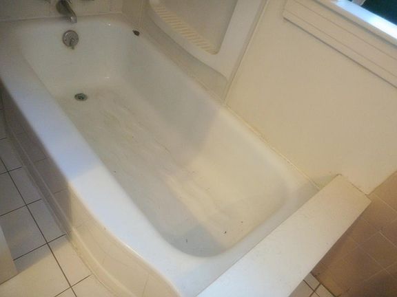 5th image of 2222 Pillsbury Ave