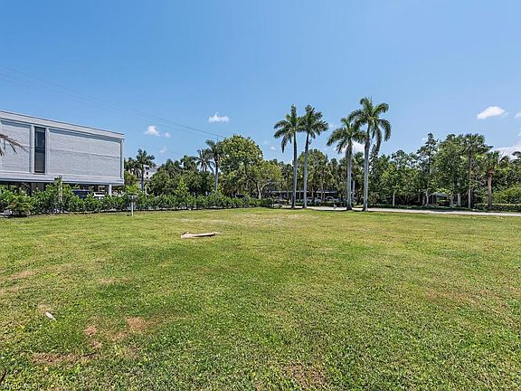 2nd image of 135 7th St N Lot 22