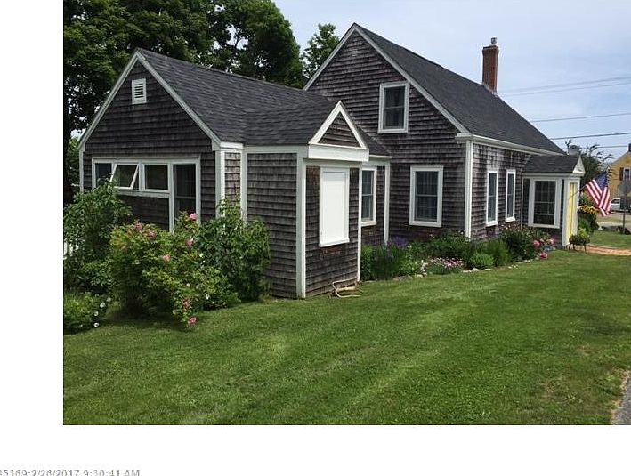 1st image of 17 Capen Ave