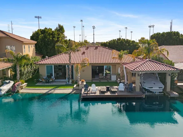 1530 W COMMERCE Avenue, Gilbert, AZ 85233