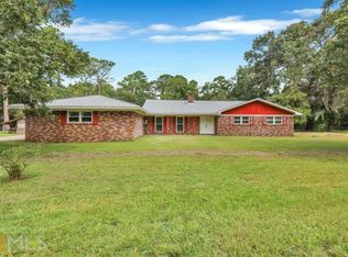 401 Oak Rd, Brunswick, GA 31525