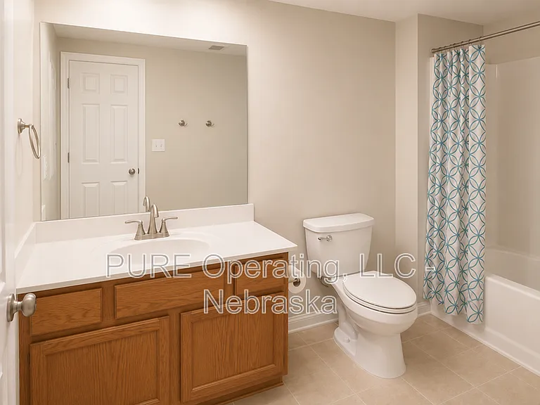 8464 N 155th St — Photo 14