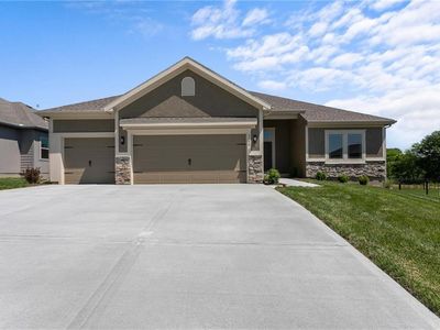 11110 N Bristol Ave, Kansas City, MO, 64156