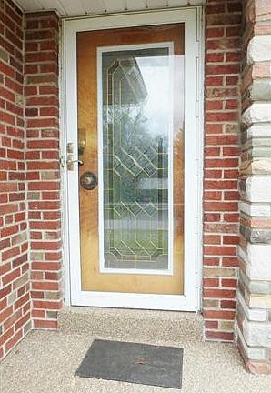 3rd image of 34 Capitol Hill Dr
