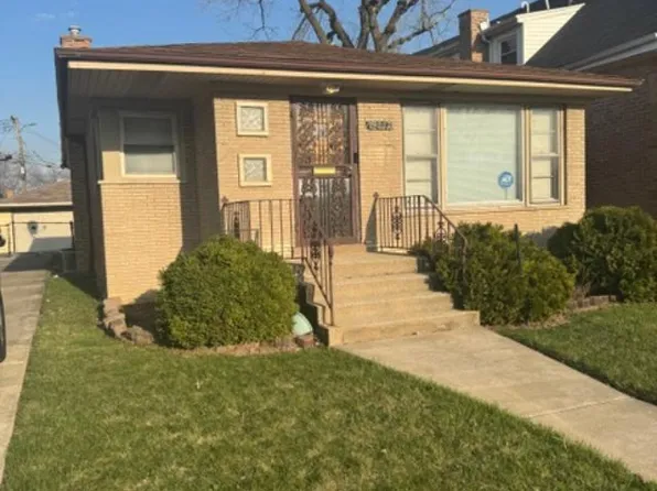 (undisclosed Address), Calumet Park, IL 60827