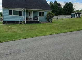 106 1st St, Portage, PA 15946