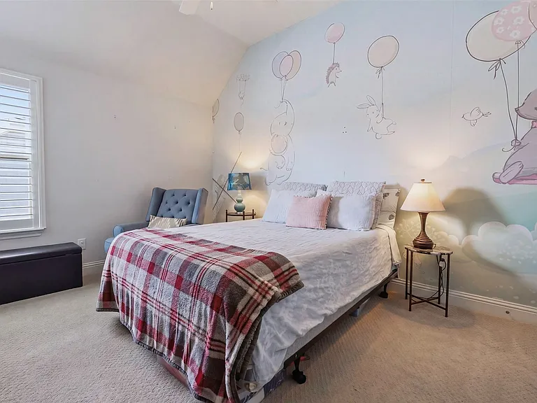 536 Inwood St — Photo 14