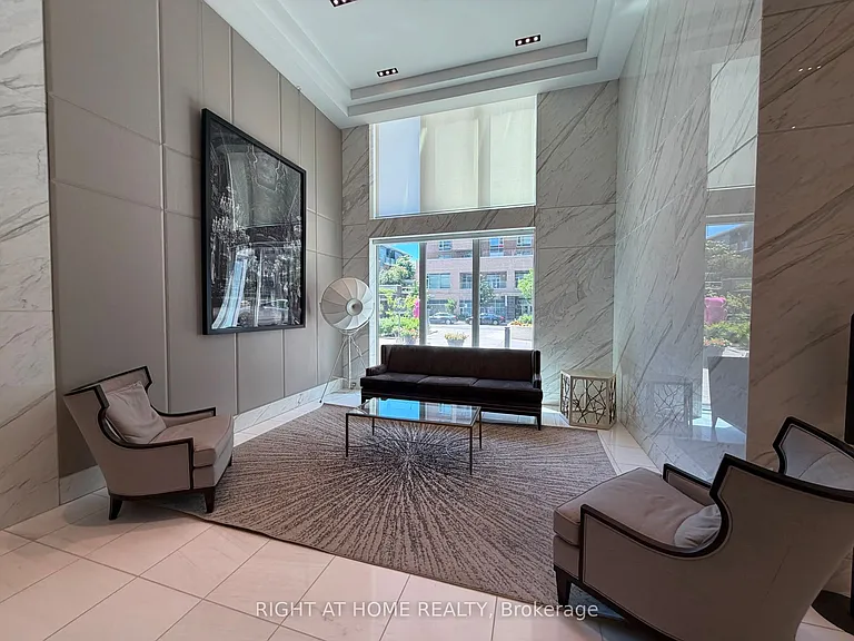 111 Champagne Ave S #309 — Photo 5