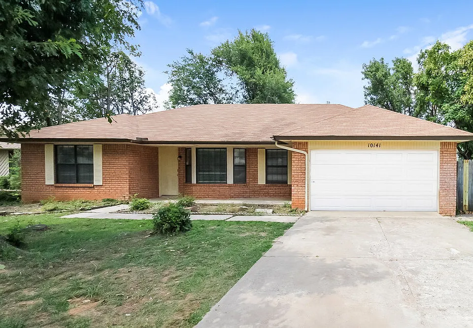 10141 Alicia Dr