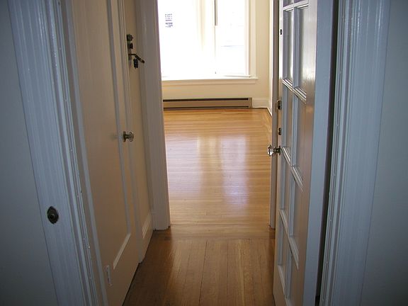 2nd image of 2300 Francisco St Unit 104