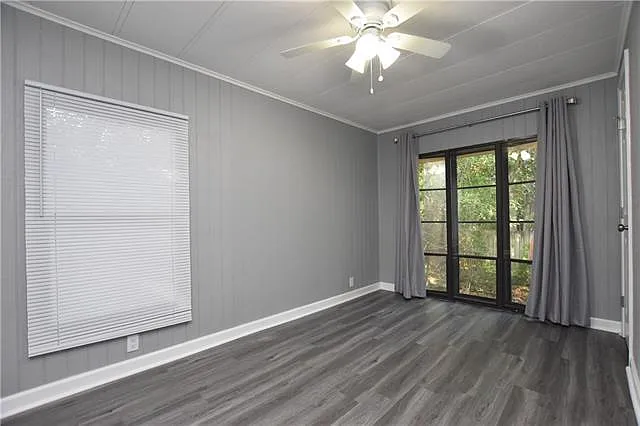 65060 Bancks St — Photo 10
