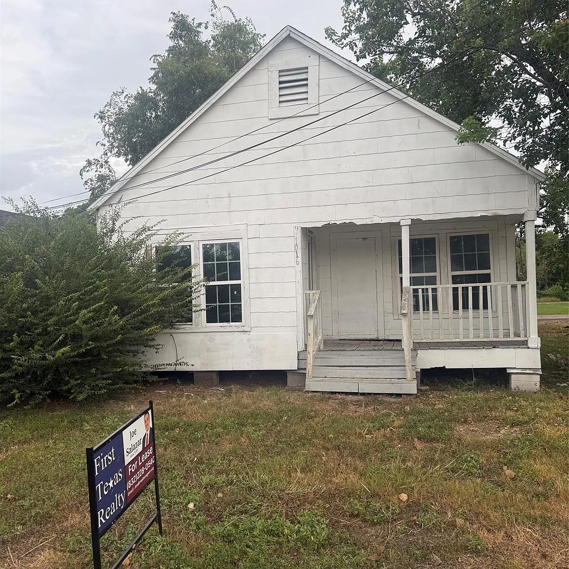 2 bed, 1.0 bath, 648 sqft, $995 — Photo 1