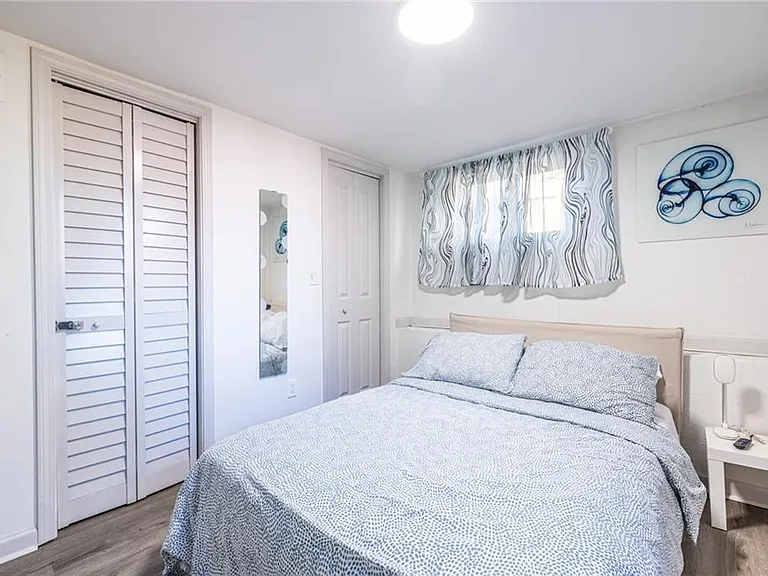 1122 Elaine Dr — Photo 33