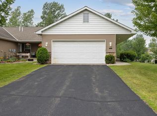 11463 Nicholas Cir, Monticello, MN 55362