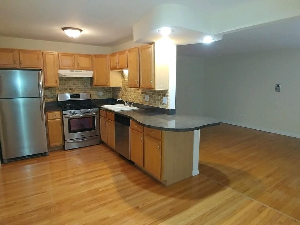 kitchen / living room