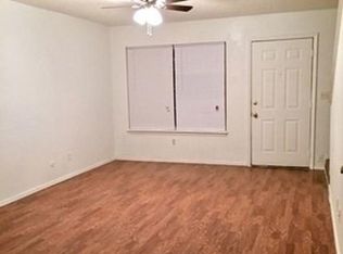 693 N Betty Jo Dr #693, Fayetteville, AR 72704