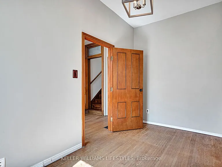 421 Central Ave — Photo 25