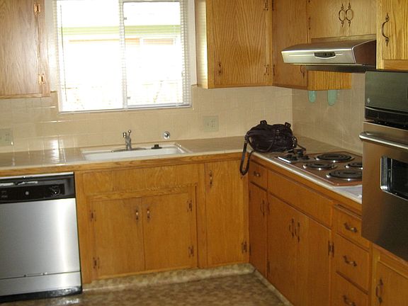 4th image of 5368 Ardmore Way