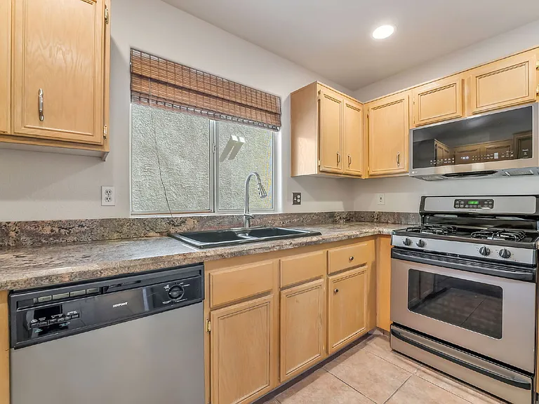 5267 Westwind Rd — Photo 17