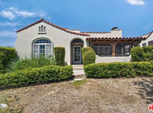 3217 Lowry Rd, Los Angeles, CA 90027