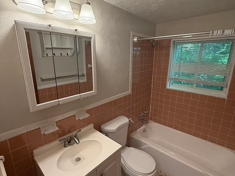 14 Mount Pleasant St #10 — Photo 7