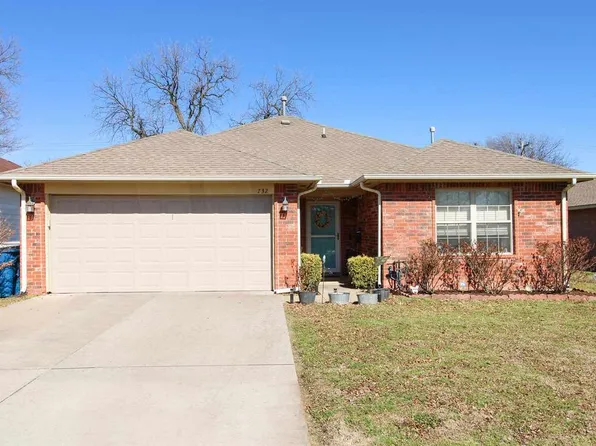 732 E Broadway St, Cushing, OK 74023