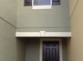 656 Cresting Oak Cir, Orlando, FL 32824