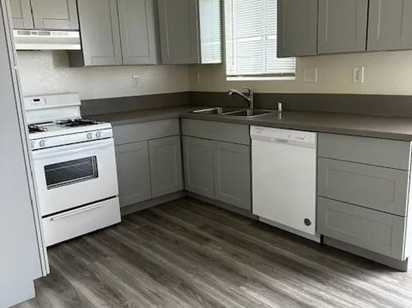 16249 Orange St APT B, Hesperia, CA 92345