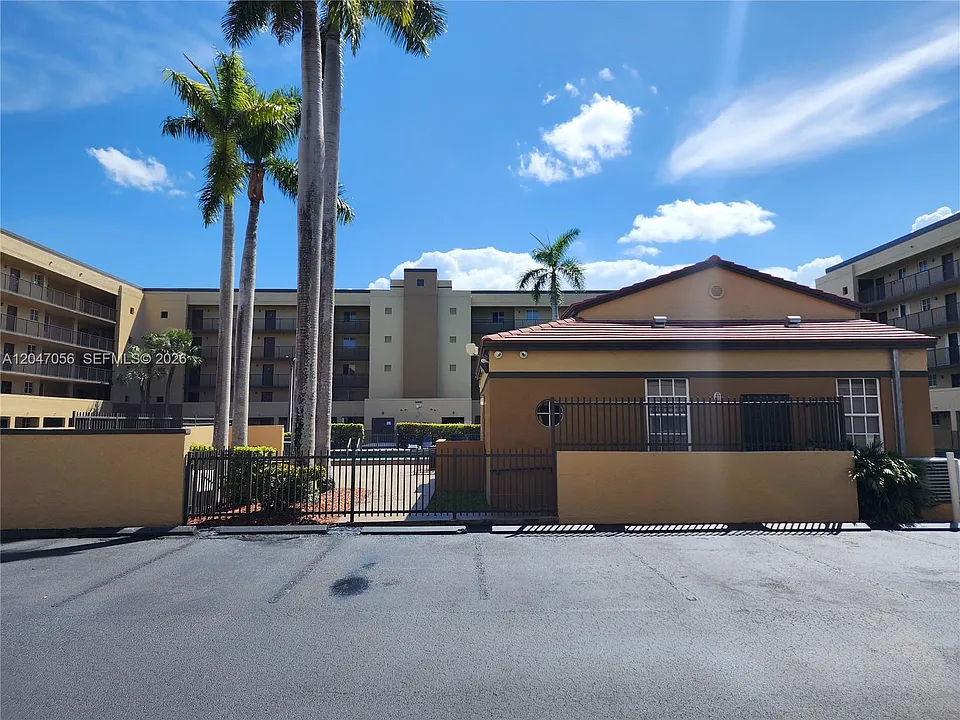 14901 SW 82nd Ter #1-103
