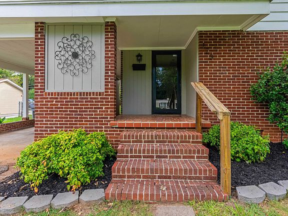 5th image of 123 Anita Dr