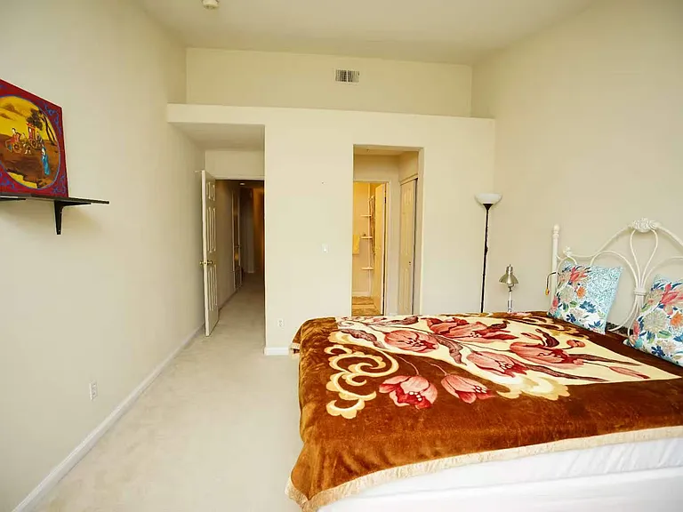 master bed room