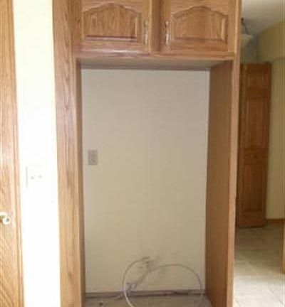 4th image of 1155 Berkshire
