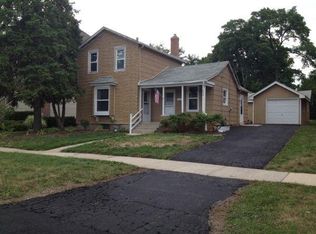 625 W Jackson Ave, Naperville, IL