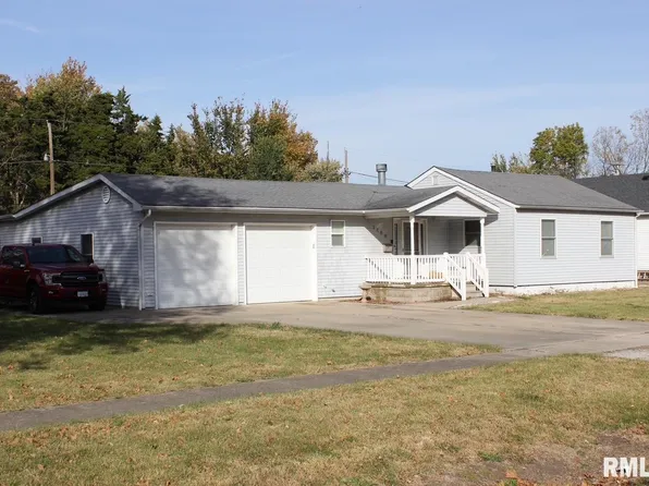 2269 E Grandview Ave, Grandview, IL 62702