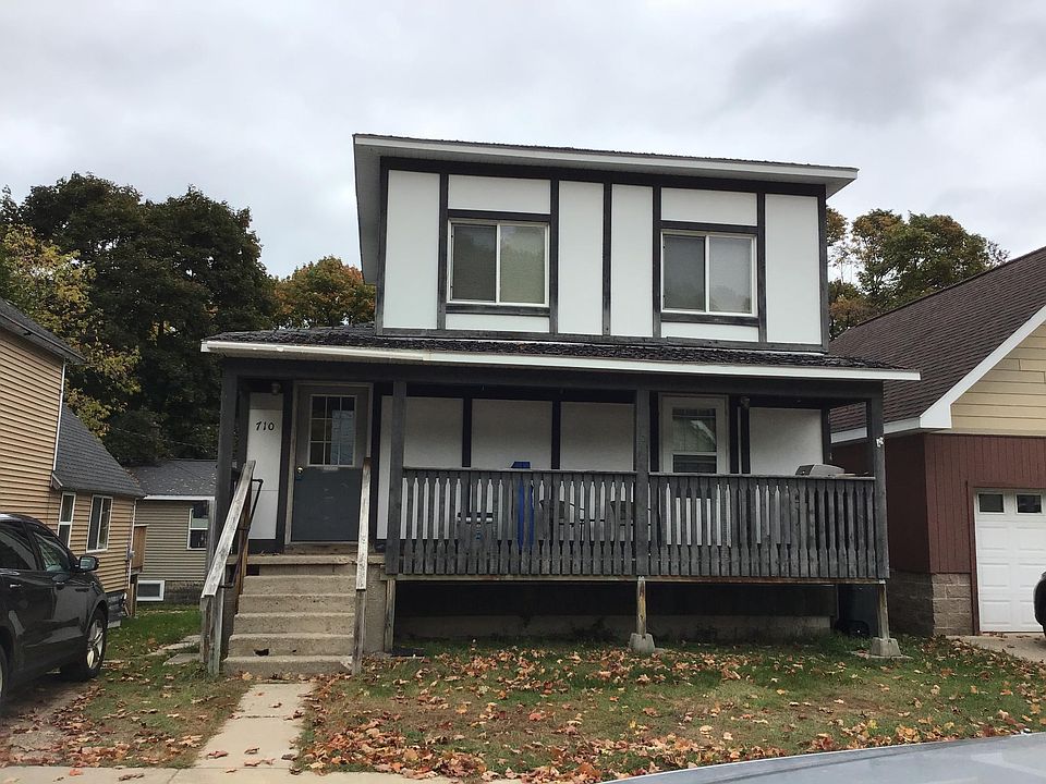 Front of house from street view