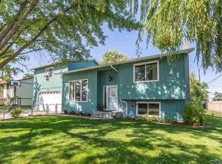 1525 N Arc Ct, Greenacres, WA 99016
